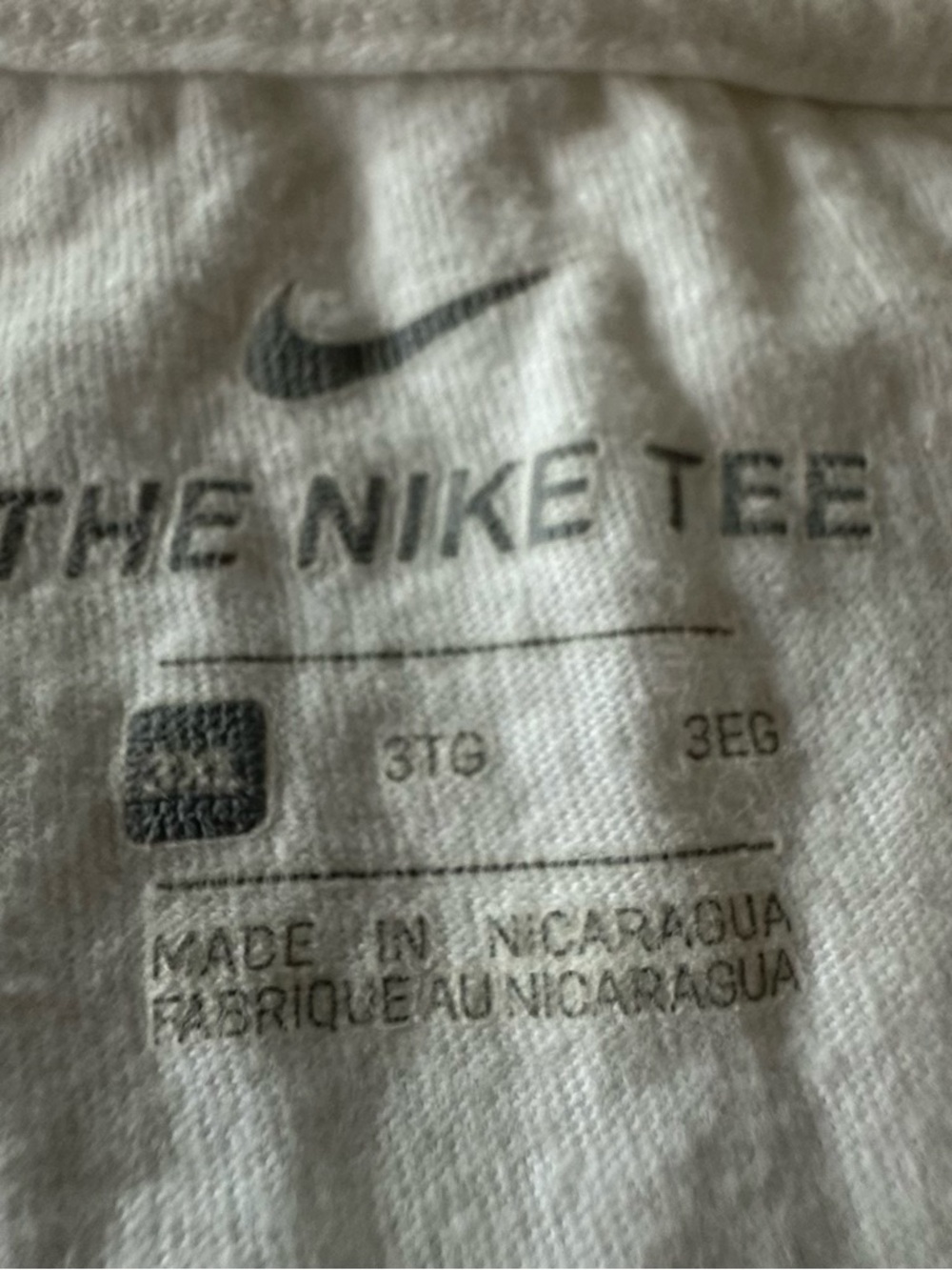 〽️💙 Michigan Nike White Tee - Picture 4 of 5